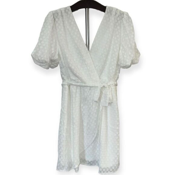 FRAICHE By J Swiss Dot Faux Wrap Minidress In White Size Large NEW - Picture 15 of 15